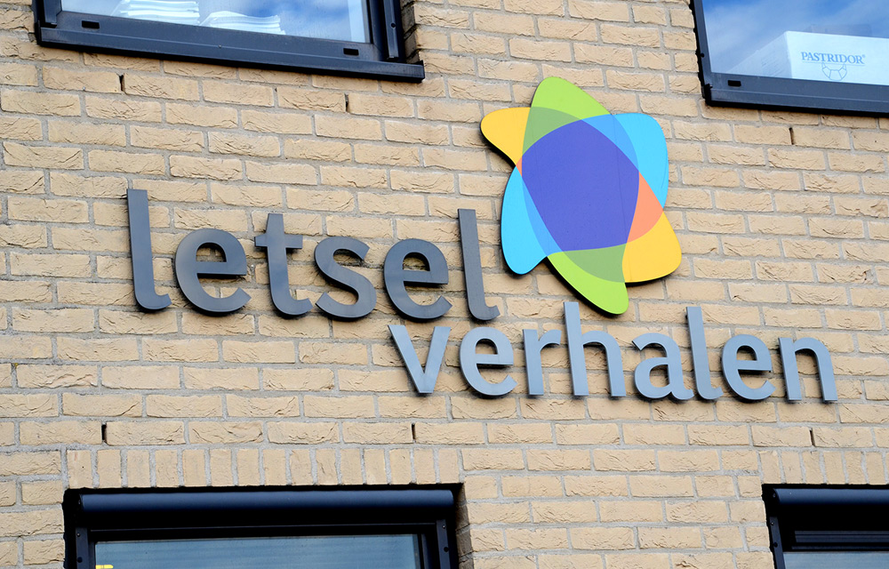 Gevelbelettering voor Letselverhalen Terneuzen