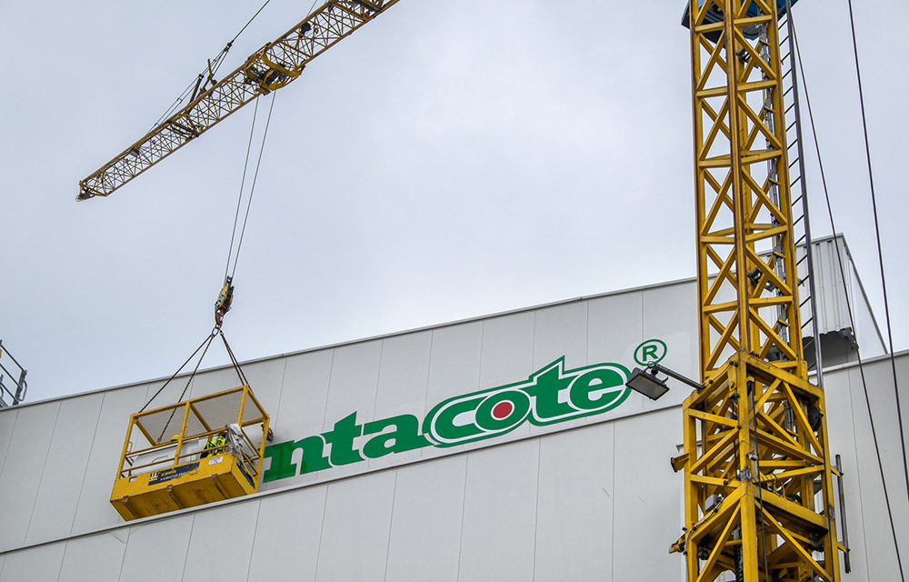 gevelbelettering voor Plantacote te Terneuzen